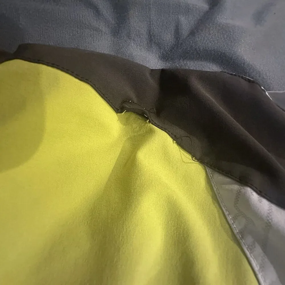 Y2K Alpinestars Board Shorts Mens 34 Colorblock Yellow Swim Trunks Striped